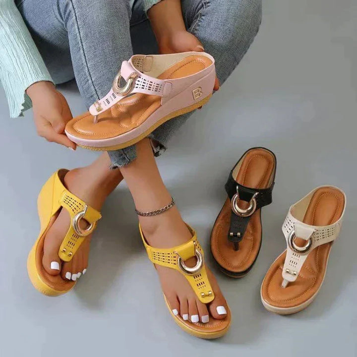 Comfortable women's sandals with supportive fit – Talia