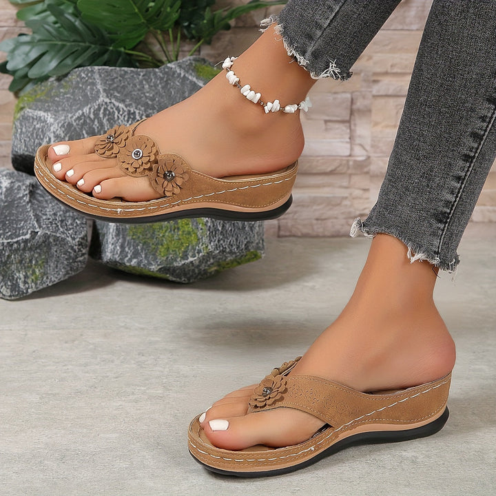 Komfortable brune damesandaler - Elara