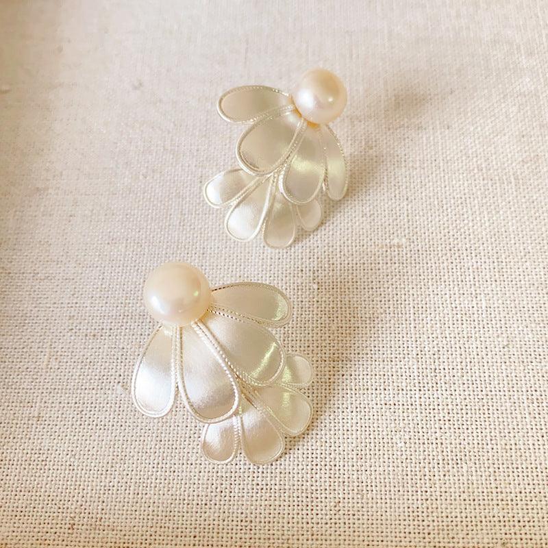 Double-layer Petal Earrings - Lunara