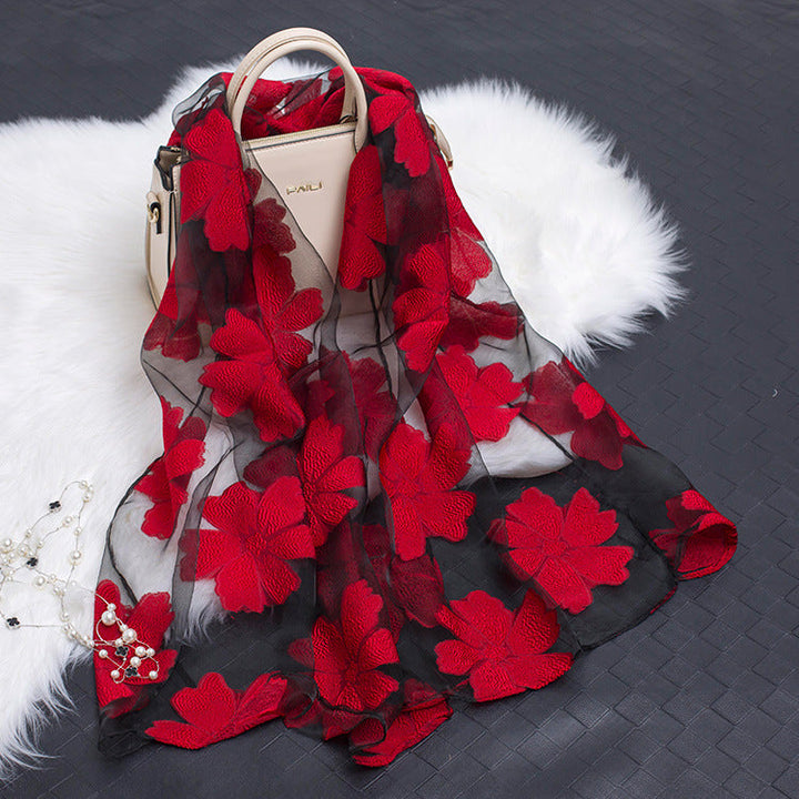 Bufanda de seda para mujer a la moda con estampado de flores y diseño con recortes – Fiora (1+1 GRATIS)