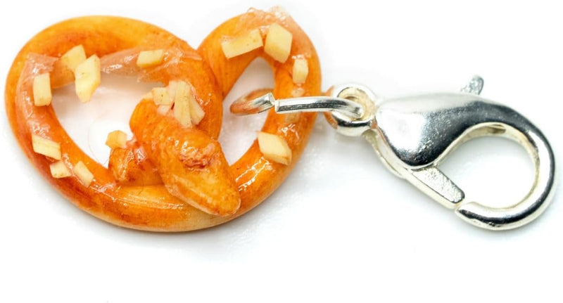 Colgante Charm de Pretzel – AlpenBrezn Oktoberfest 2025