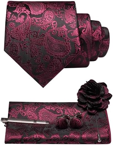 Paisley-Set in Weinrot auf schwarzem Grund mit Krawatte, Einstecktuch, Manschettenknöpfen, Krawattenklammer und Blumenbrosche. 35