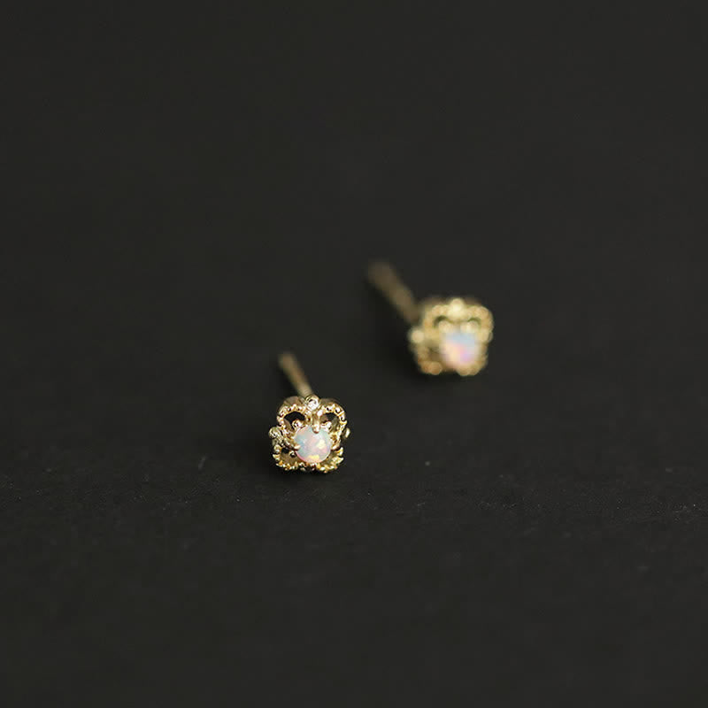 Delikate vintage-øreringe med opal – Seraphina