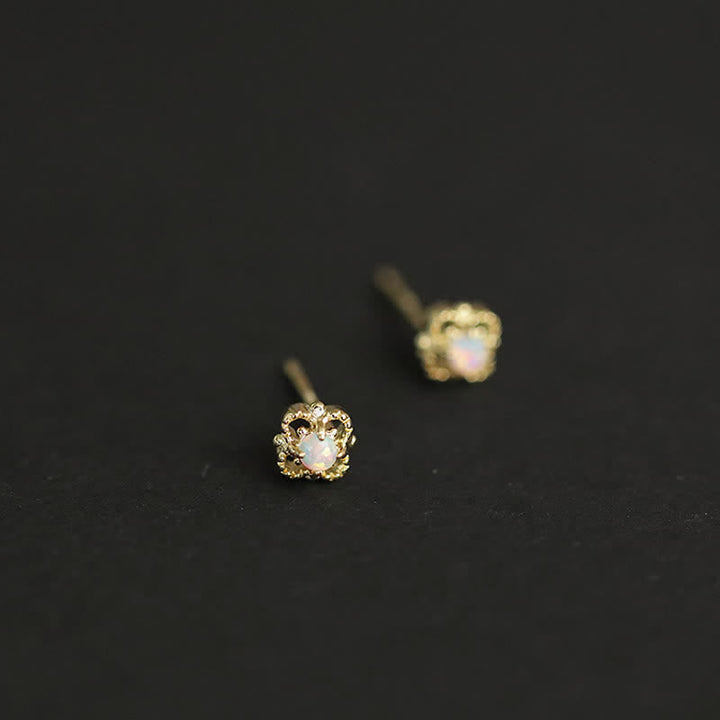 Delikate vintage-øreringe med opal – Seraphina