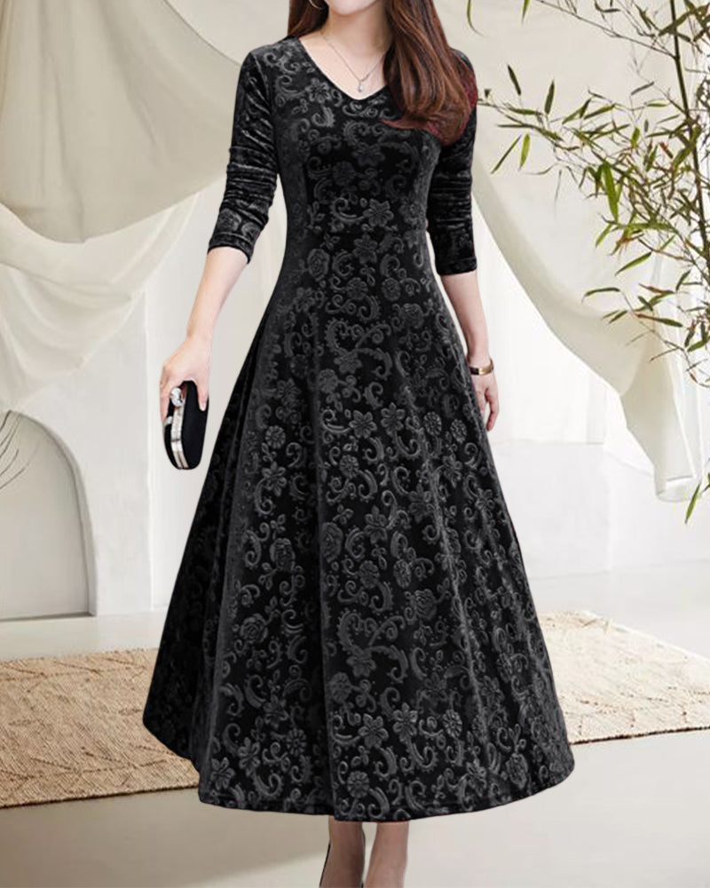 Velvet midi dress with long sleeves – Selina