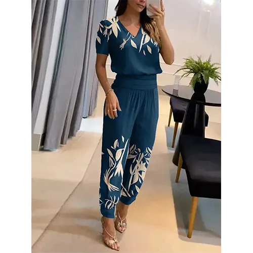 Trendy women's jumpsuit with short sleeves & wide legs – Alina