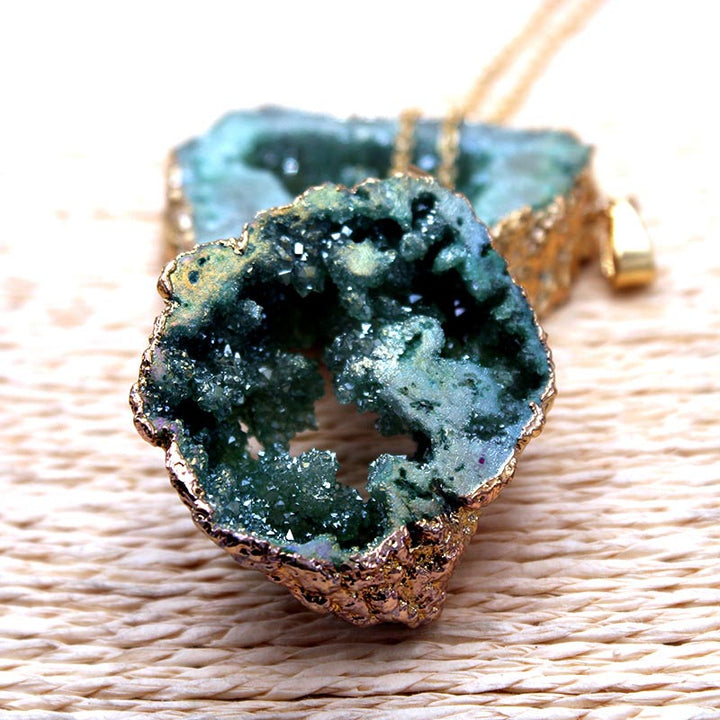 Naturlig krystal-geode vedhæng – Gaia