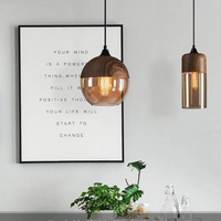 Stilfuld skandinavisk loftslampe i træ - NordLuna