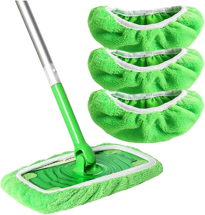 Mopp mit grünem Plüschbezug und drei weitere grüne Ersatzbezüge mit weißem Gummirand daneben. 6