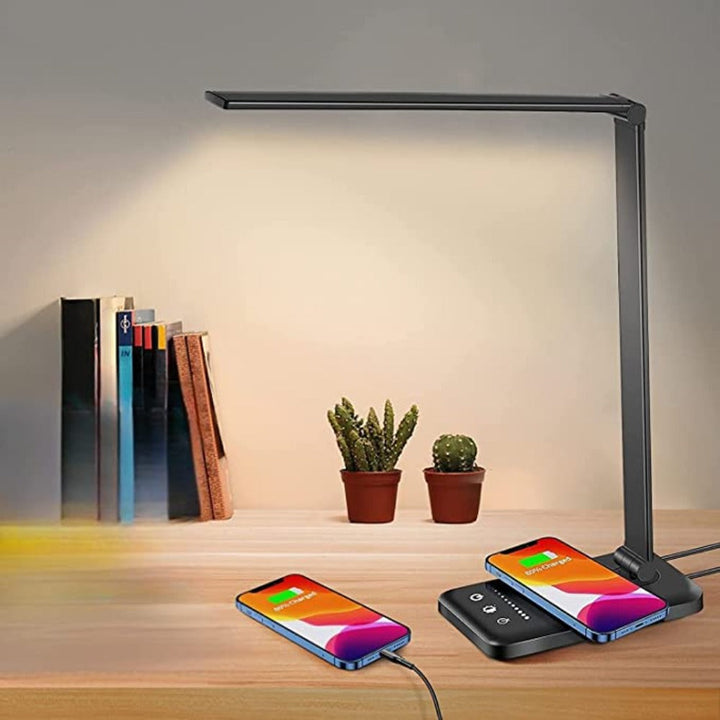Moderne justerbar LED-skrivebordslampe med USB-opladningsport - BrightEase