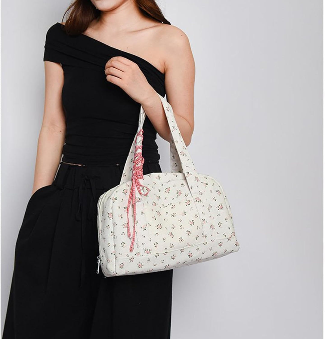 Bow Duffle Bag – Große Canvas-Wochenendtasche mit Bandakzent – Floria