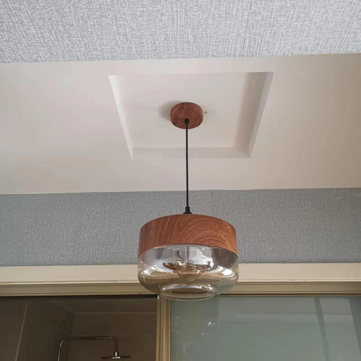 Stilfuld skandinavisk loftslampe i træ - NordLuna