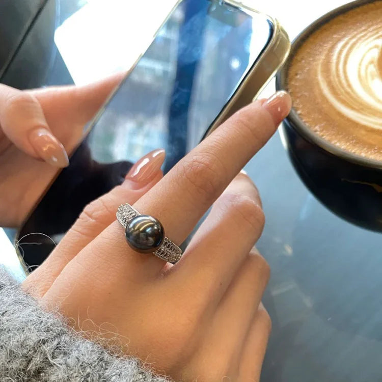 Vintage Open Pearl Ring – Elara