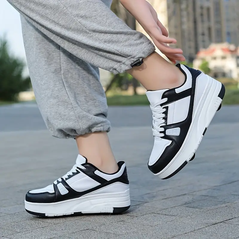 Stylish Roller Skates for Outdoor Adventures - Rollo