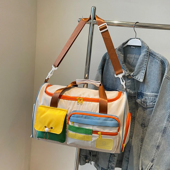 Lightweight Duffel Bag with Color Blocks - FlexaBag