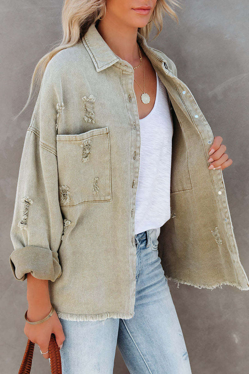 Denim jacket with character – Leona