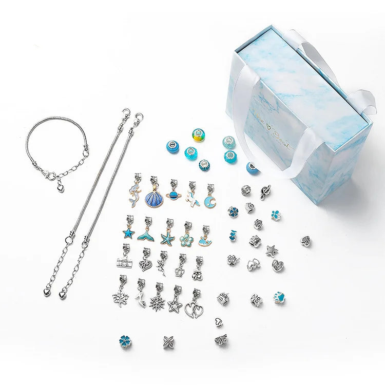 DIY Bracelet Set with Christmas Motif – Luna