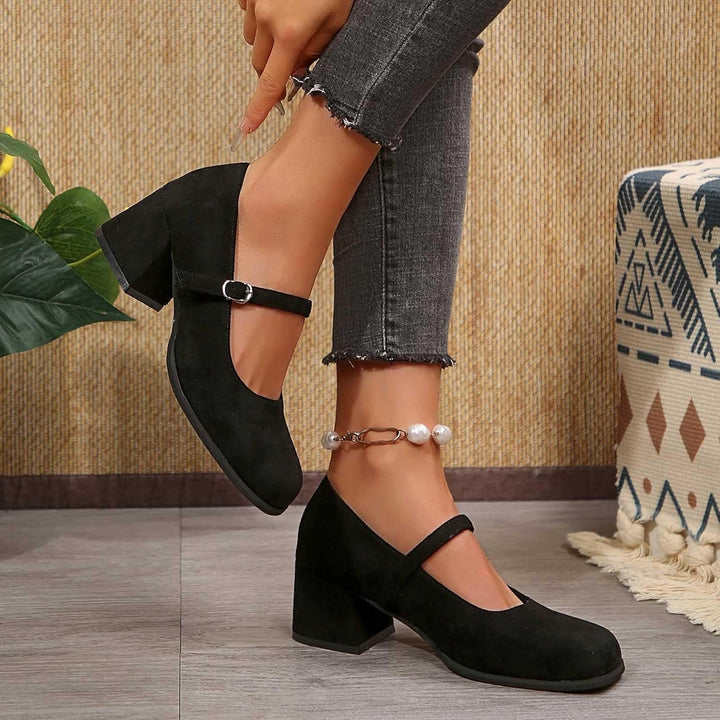 Suede Pumps with Buckle – Lena Oktoberfest 2025