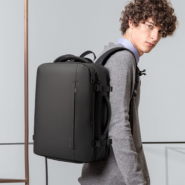Udvidelig 26–45L vandtæt rejserygsæk med laptoprum og duffel-mulighed