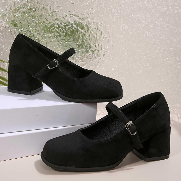 Suede Pumps with Buckle – Lena Oktoberfest 2025