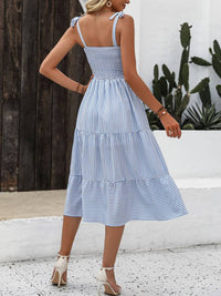 Vestido de verano aireado y a rayas con tirantes ajustables – Amira