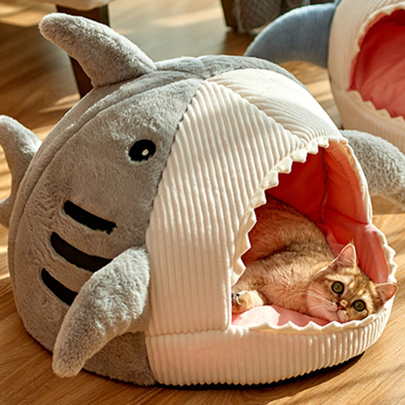 Bærbar kattehule med varmt pude – CozyCave