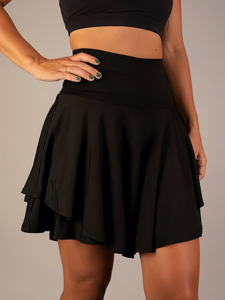 Sporty & Functional Women's Tennis Skirt with Shorts and Pockets – Maja