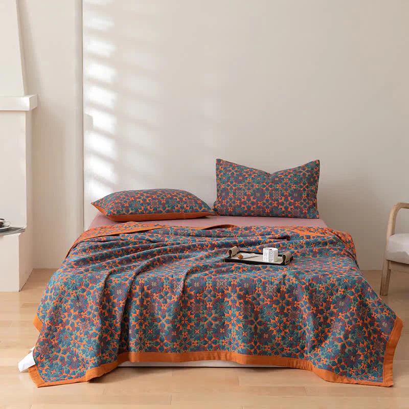Cotton quilt with blue pattern – Florencia