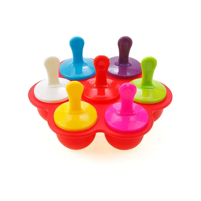 Children's ice molds for refreshing snacks – FrostyFun