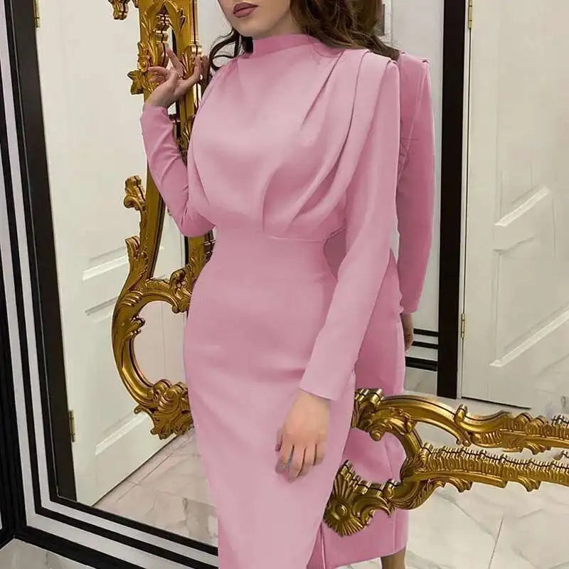 Vestido midi ajustado con cuello alto – Valeria