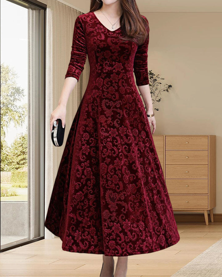 Velvet midi dress with long sleeves – Selina