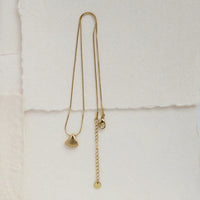 Golden Scallop Flower Necklace – Purple