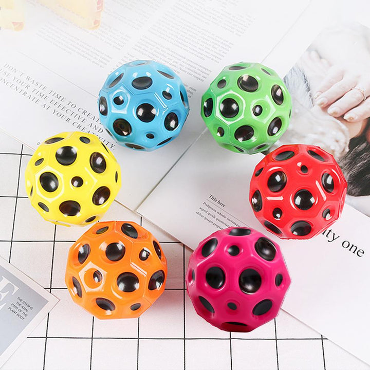 Slow Rebounding Bouncing Ball - LunarBounce