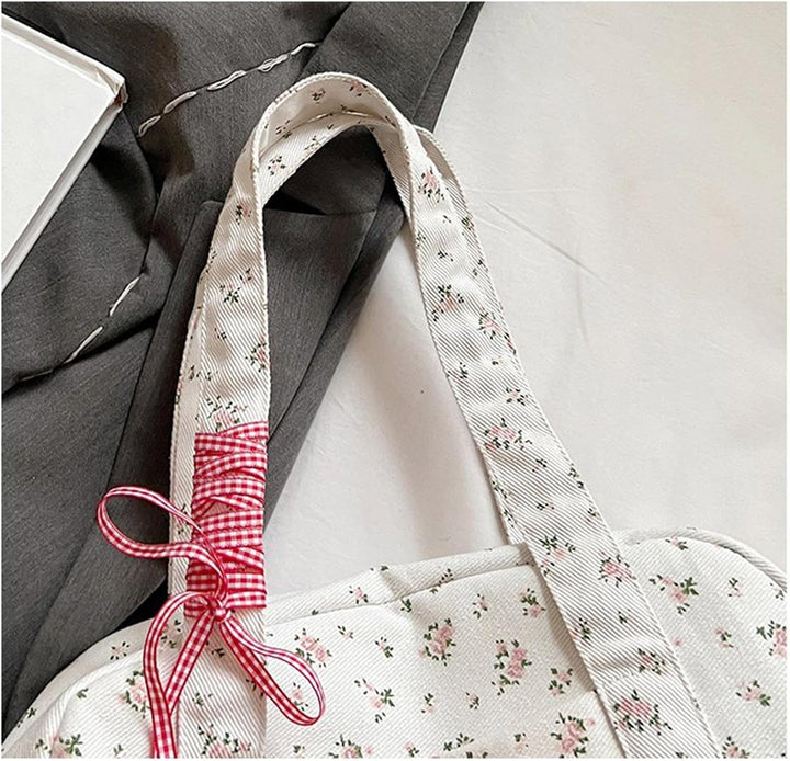 Bow Duffle Bag – Große Canvas-Wochenendtasche mit Bandakzent – Floria