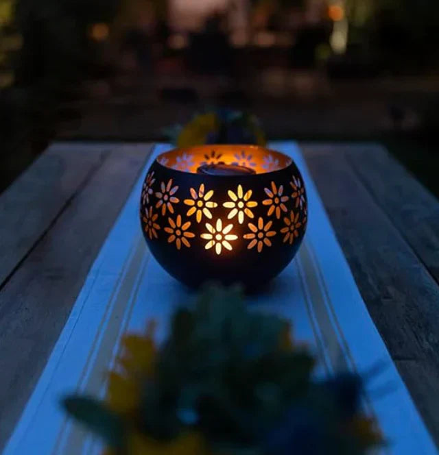 Floral Pattern Candle Lamp - FloraGlow