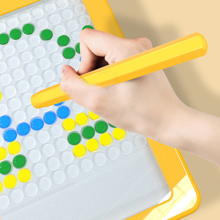 Tabla de dibujo magnética con perlas - MagniDots