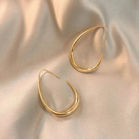 Comfortable Fluid Hoops – Liv