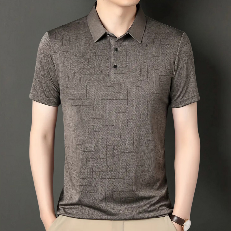 Braunes Herren-Poloshirt, kurzärmelig, mit geometrischem Muster, eleganter Freizeitstil.