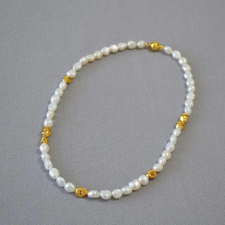 UniqueGlow Pearl Necklace - Elodie