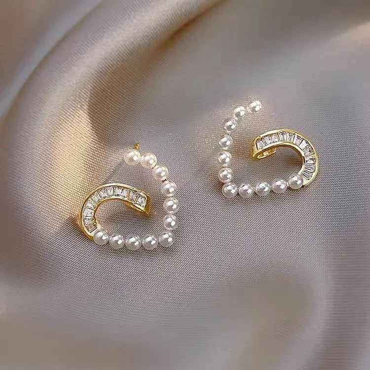 Heart-shaped earrings with pearls and zirconia – Ameline