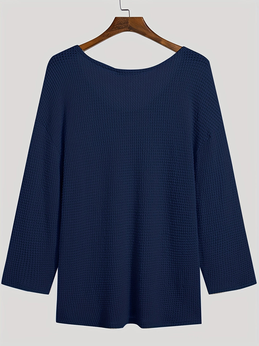 Knitted men's top with V-neck and long sleeves – Eliott