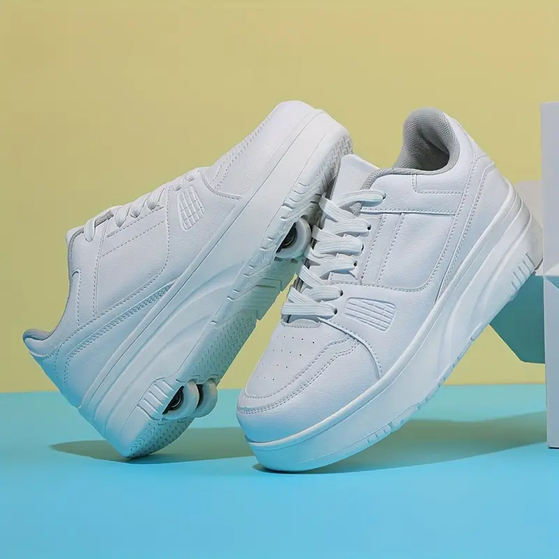 Stylish Roller Skates for Outdoor Adventures - Rollo