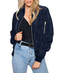 Modisk streetwear-bomberjakke – Daniela