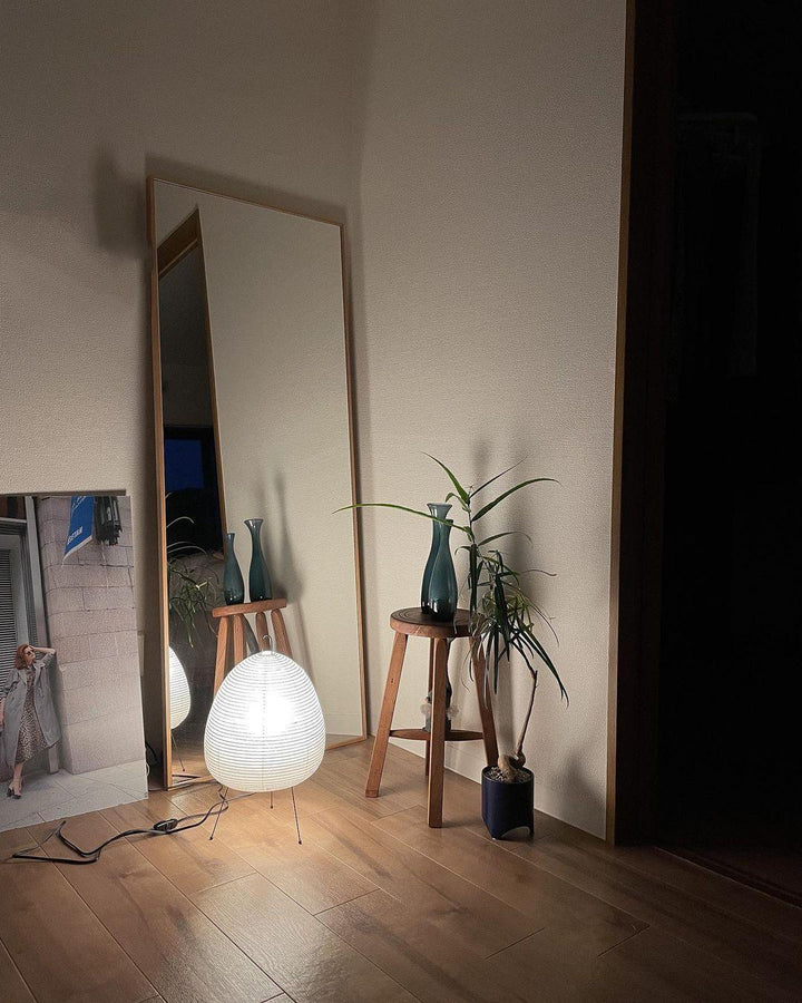 Japanese Paper Table Lamp - Yumi