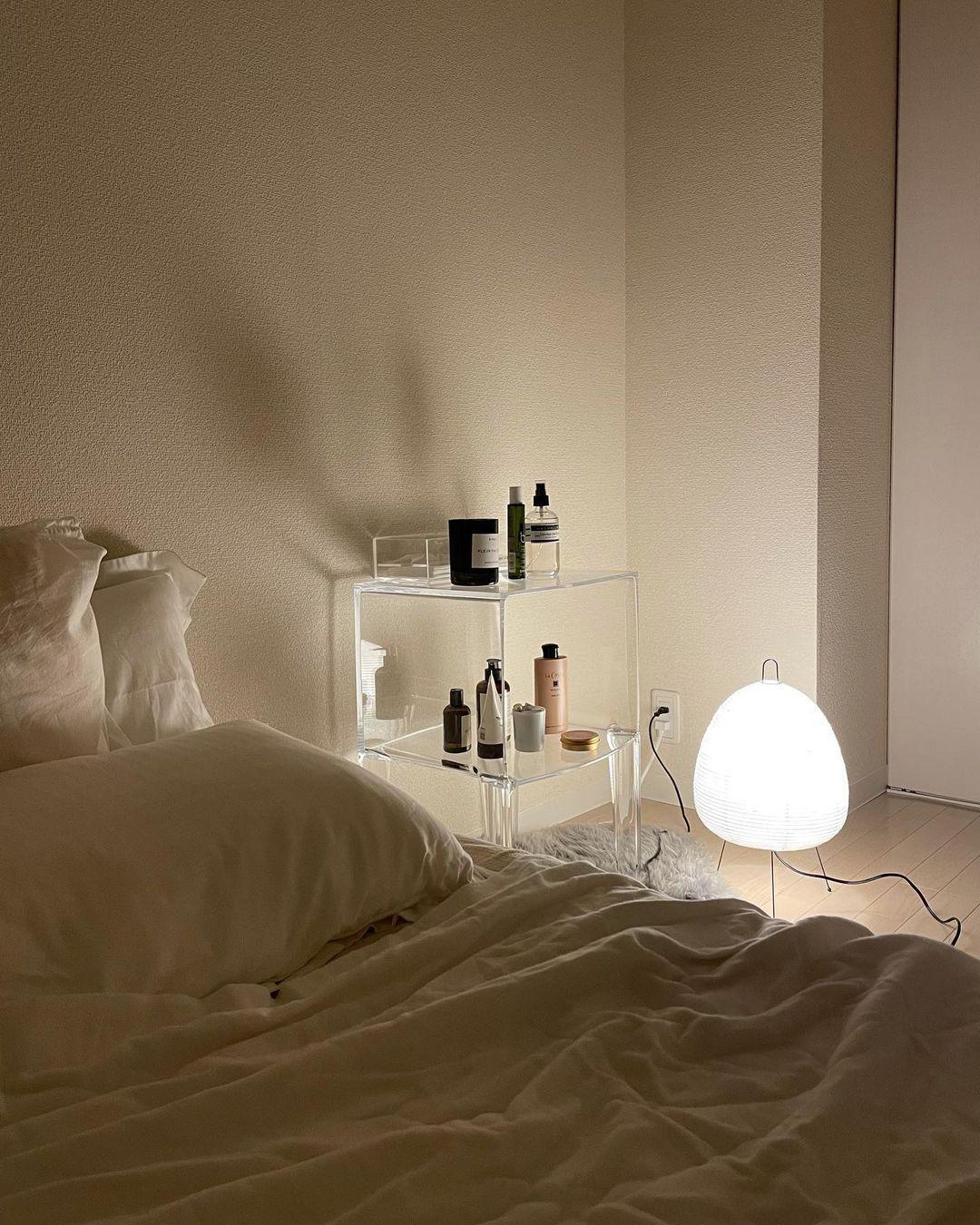 Japanese Paper Table Lamp - Yumi