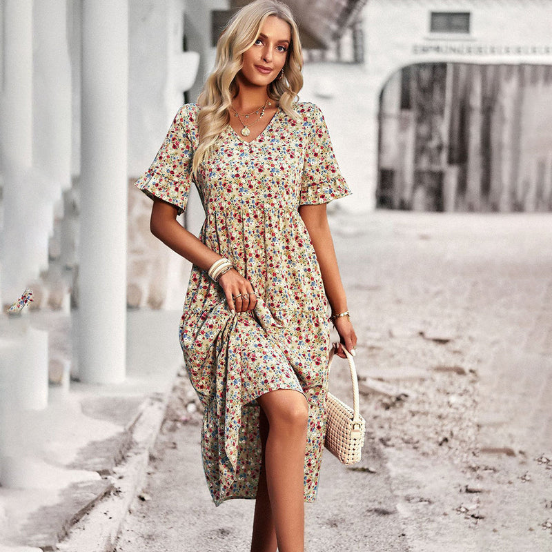 Dress with floral pattern in midi length - Leila