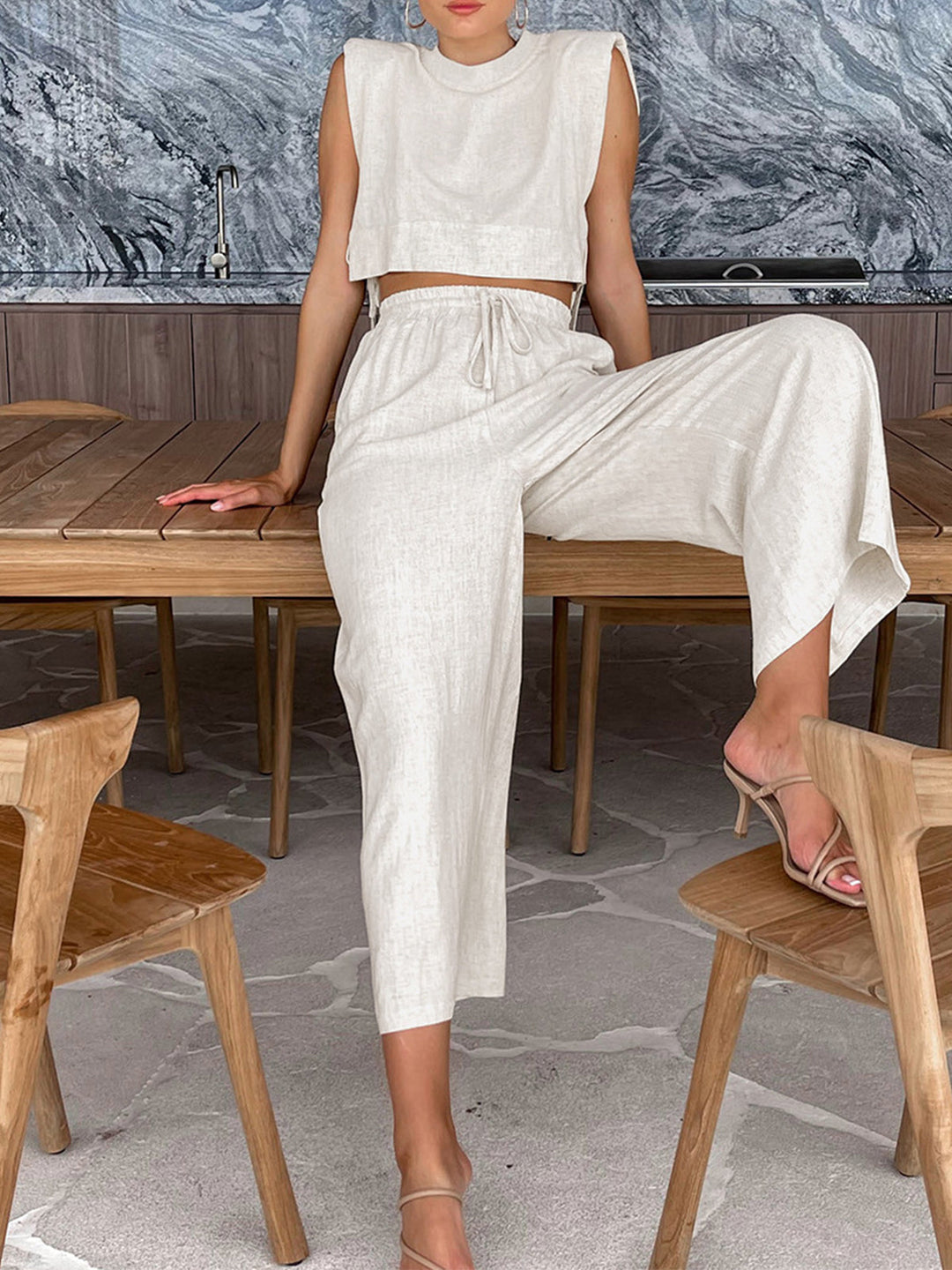 Two-piece summer set with crop top and pants – Valeria