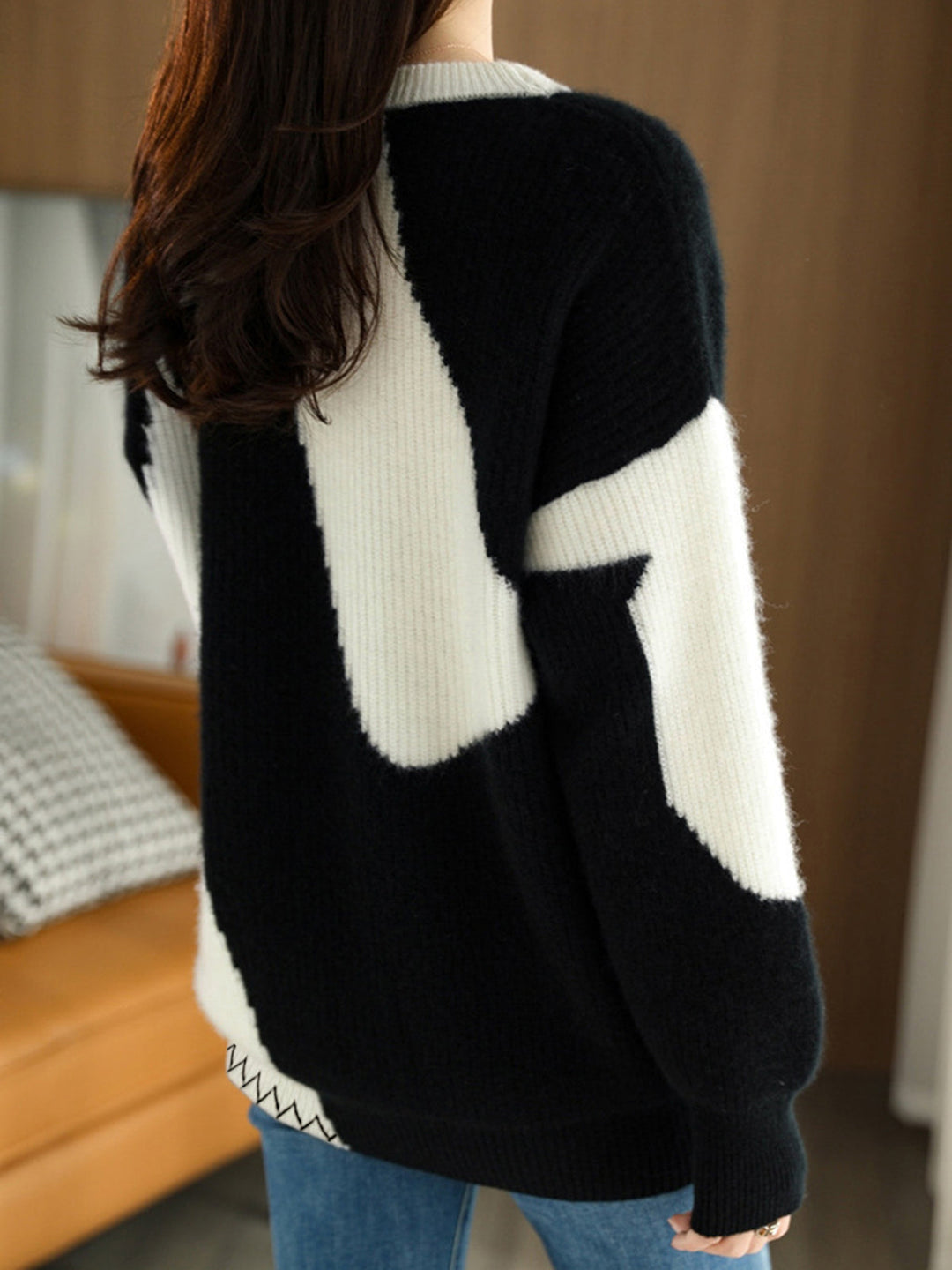 Oversize women's sweater with zebra pattern – Lyla