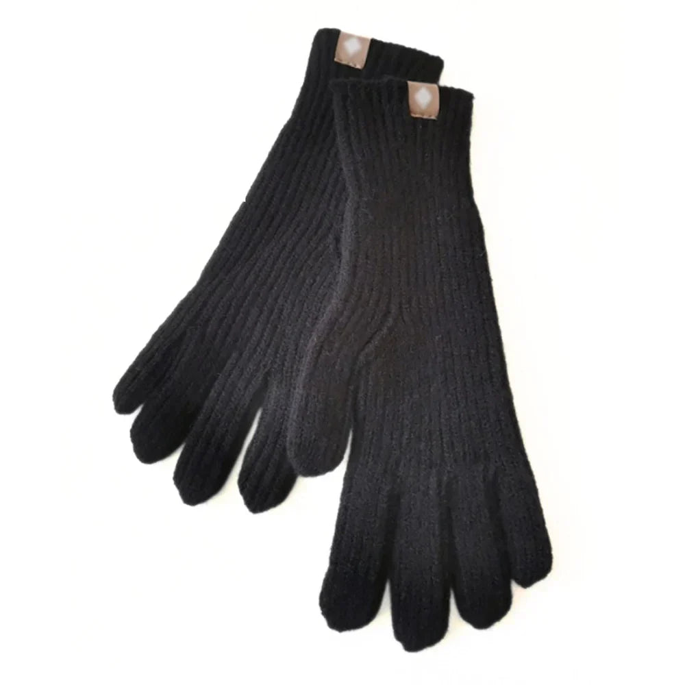 Casual Knitted Women's Gloves - Elara