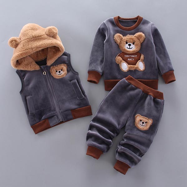 Dreiteiliges Baby- und Kleinkind-Set mit Bärenmotiv – BearHugs